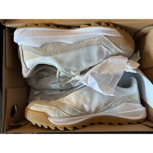 Sorel Men’s size 10 Ona 718 low, sea salt, chalk